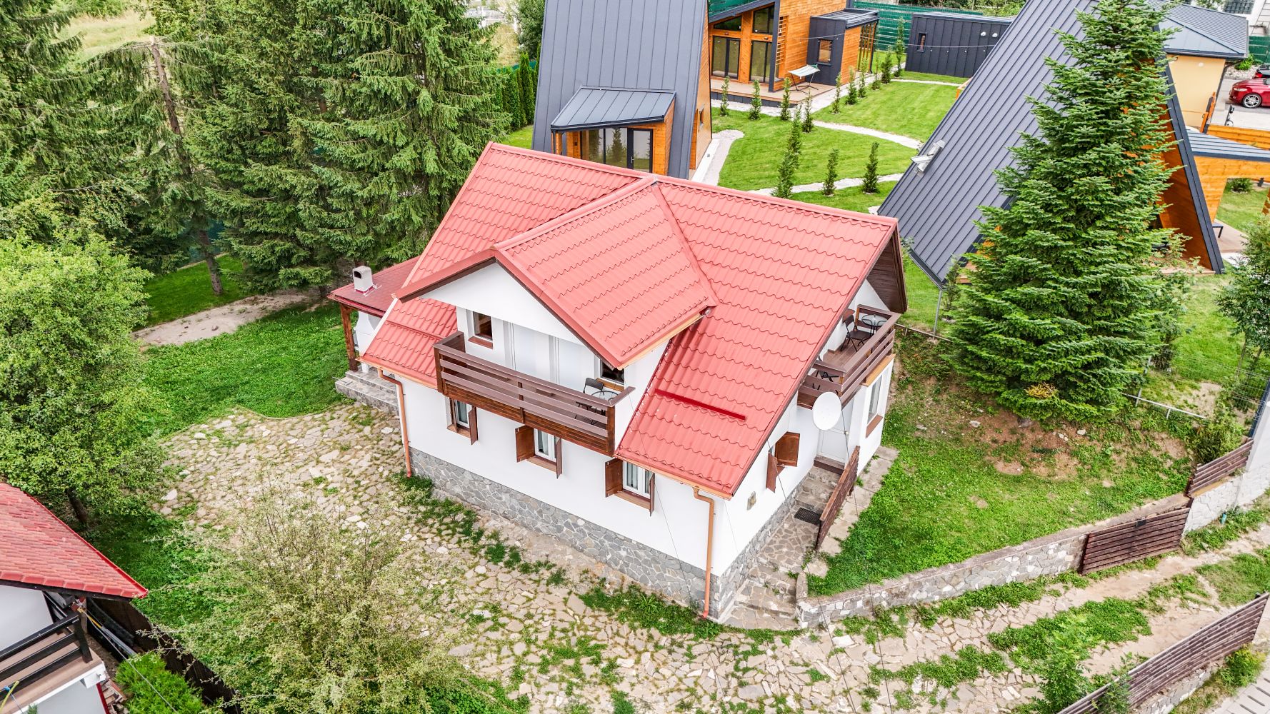 RUSTIC HOUSE